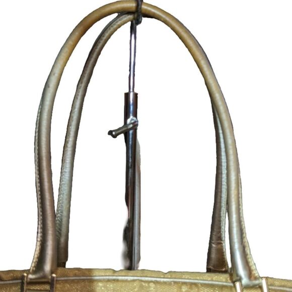 Gucci Logo Gold Metallic Canvas Handbag 002 1115 - Picture 5 of 16